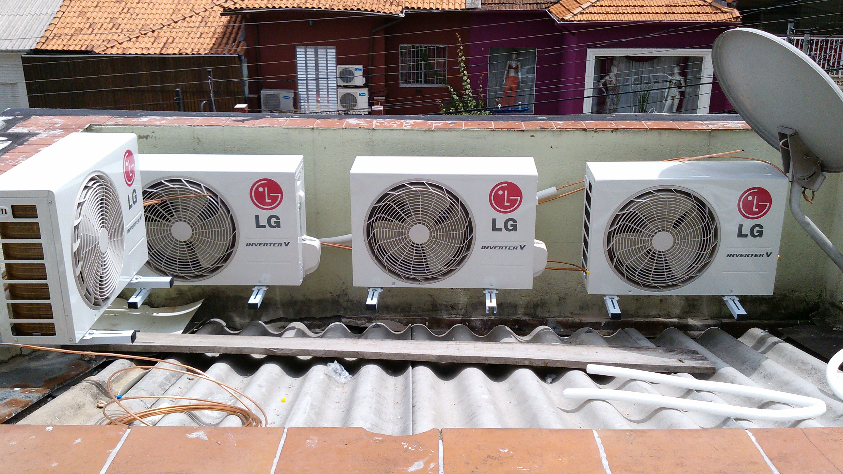 Split LG Inverter 9.000
